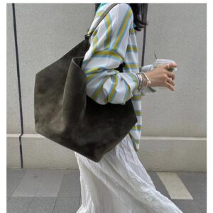 Vegetable-Tanned Leather Women's Shoulder Bag