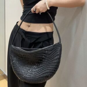 Minimalist Top-Grain Cowhide Bucket Bag